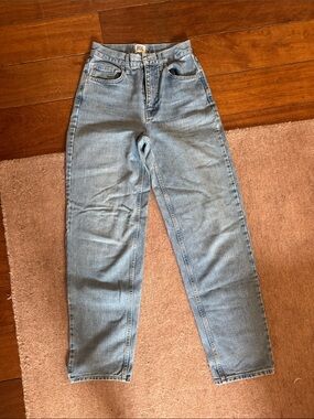 BDG High-Rise Light Wash Straight Jeans